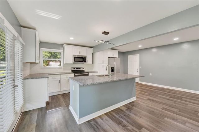 1340 E 84th Street, Kansas City, MO 64131