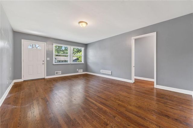 1340 E 84th Street, Kansas City, MO 64131