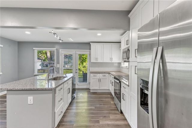 1340 E 84th Street, Kansas City, MO 64131