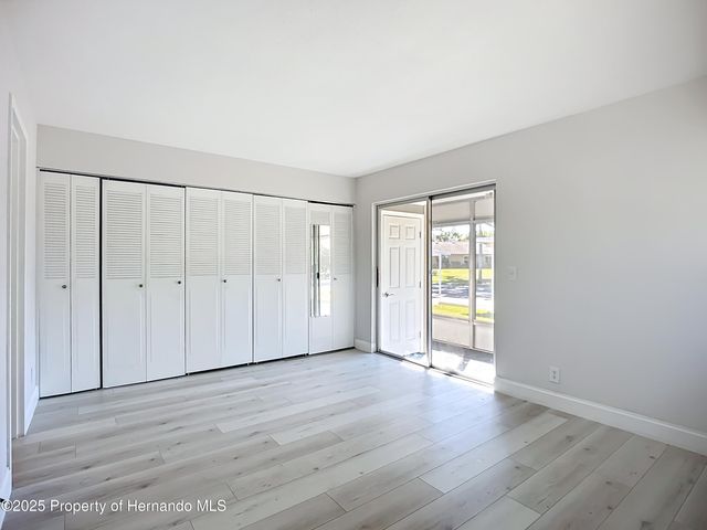 1811 Bedford Lane, Sun City Center, FL 33573