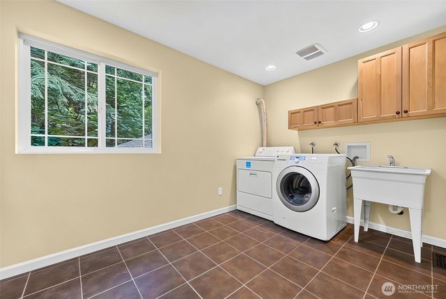 16735 NE 139th Place, Woodinville, WA 98072