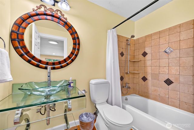 16735 NE 139th Place, Woodinville, WA 98072
