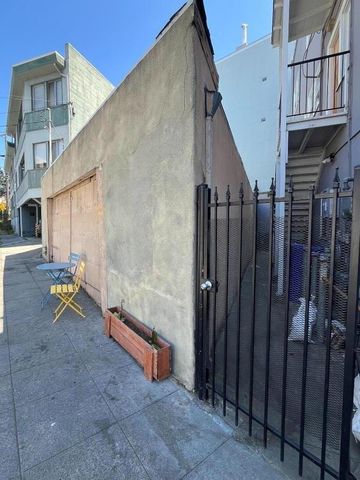 506 Wesley Avenue, Oakland, CA 94606
