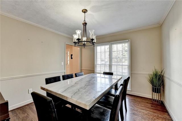 1093 Washington Lee SW Drive, Lilburn, GA 30047