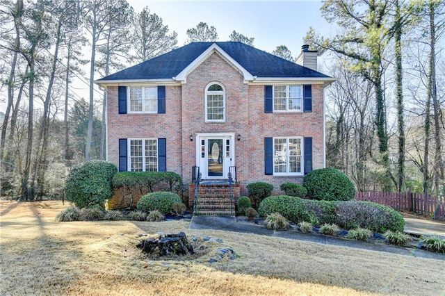 1093 Washington Lee SW Drive, Lilburn, GA 30047