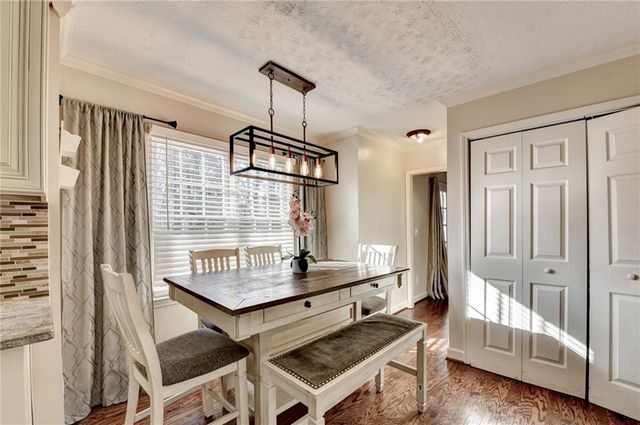 1093 Washington Lee SW Drive, Lilburn, GA 30047