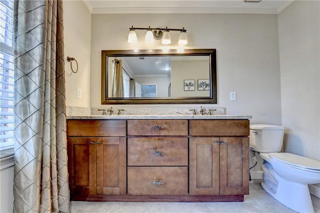 1093 Washington Lee SW Drive, Lilburn, GA 30047