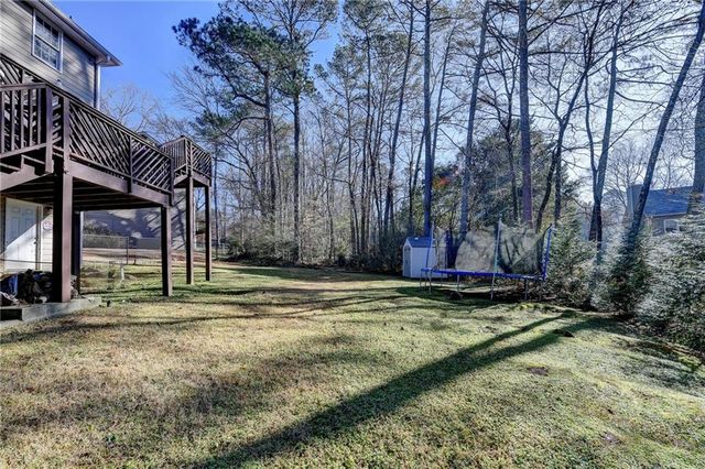 1093 Washington Lee SW Drive, Lilburn, GA 30047