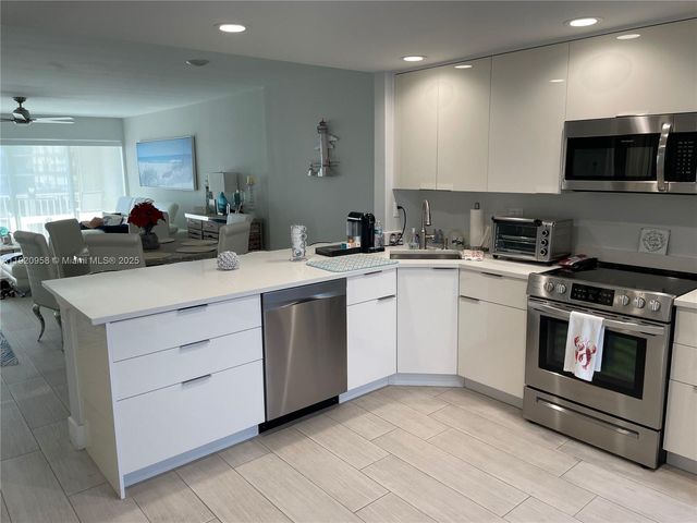 750 N Ocean Blvd 702, Pompano Beach, FL 33062