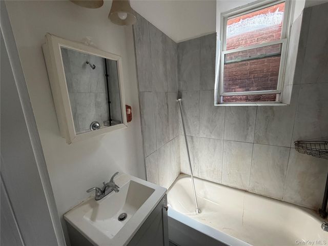 46 Benkard Avenue 2, Newburgh, NY 12550