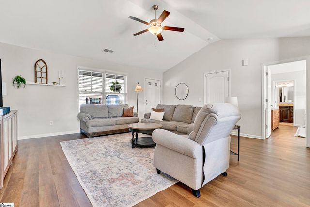 229 Icebow Road, Fountain Inn, SC 29644