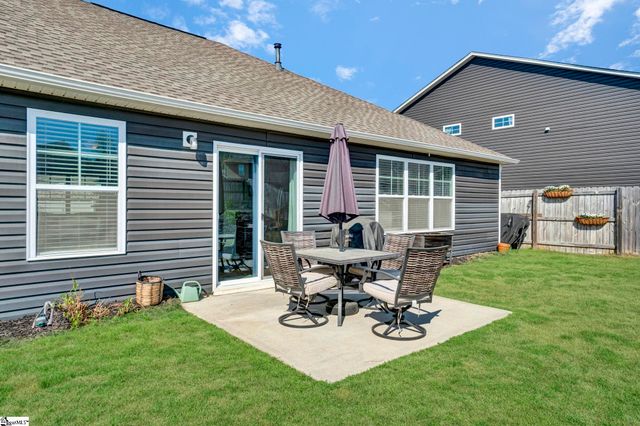 229 Icebow Road, Fountain Inn, SC 29644