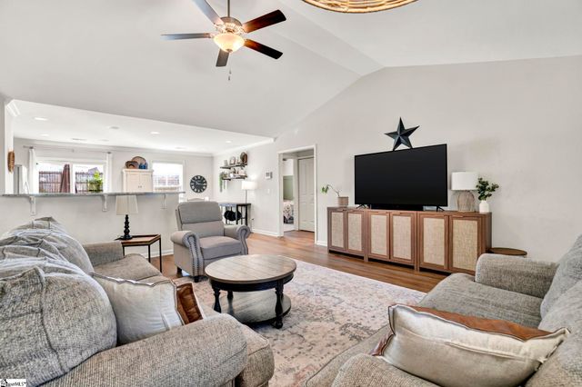 229 Icebow Road, Fountain Inn, SC 29644