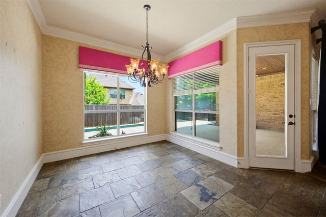 7713 Silverleaf Drive, North Richland Hills, TX 76182