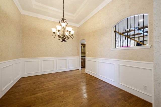 7713 Silverleaf Drive, North Richland Hills, TX 76182