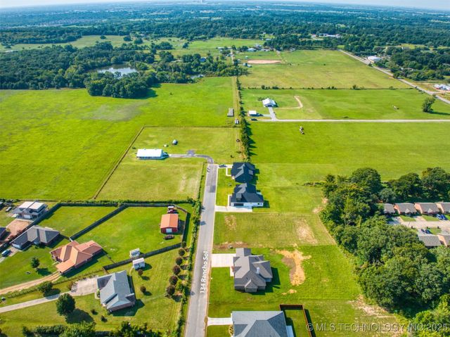 134 Rancho Sol, Durant, OK 74701