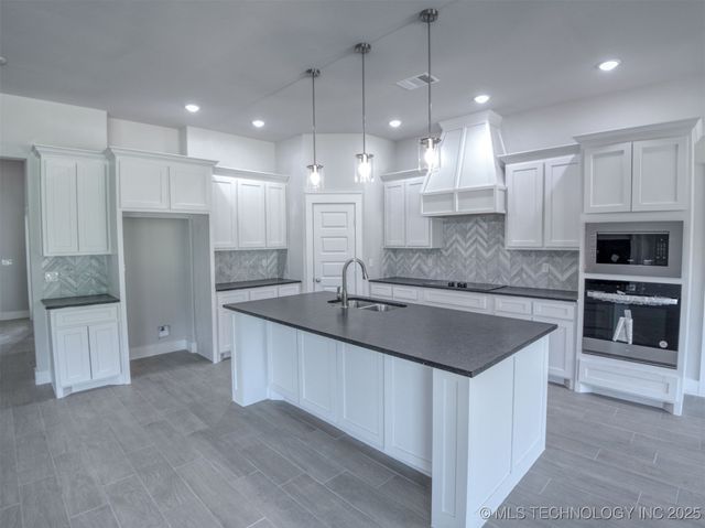 134 Rancho Sol, Durant, OK 74701