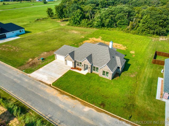 134 Rancho Sol, Durant, OK 74701