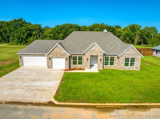 134 Rancho Sol, Durant, OK 74701