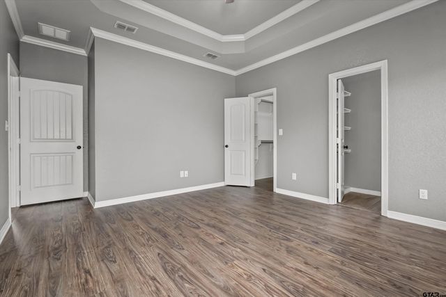 332 Kingdom Blvd, Lindale, TX 75771