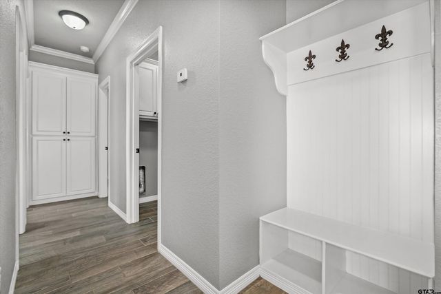 332 Kingdom Blvd, Lindale, TX 75771