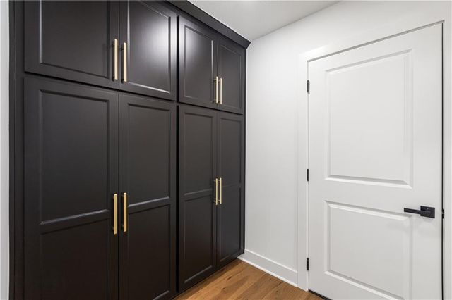 4705 W 81st Street, Prairie Village, KS 66208