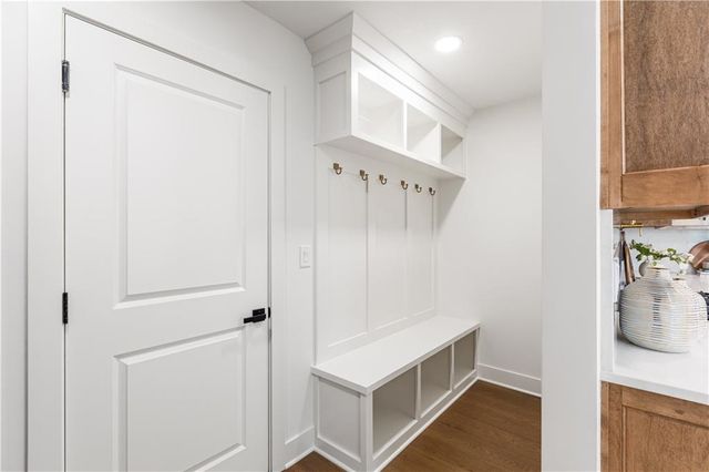 4705 W 81st Street, Prairie Village, KS 66208