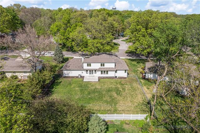 4705 W 81st Street, Prairie Village, KS 66208