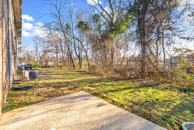535 Lafayette Rd, Clarksville, TN 37042