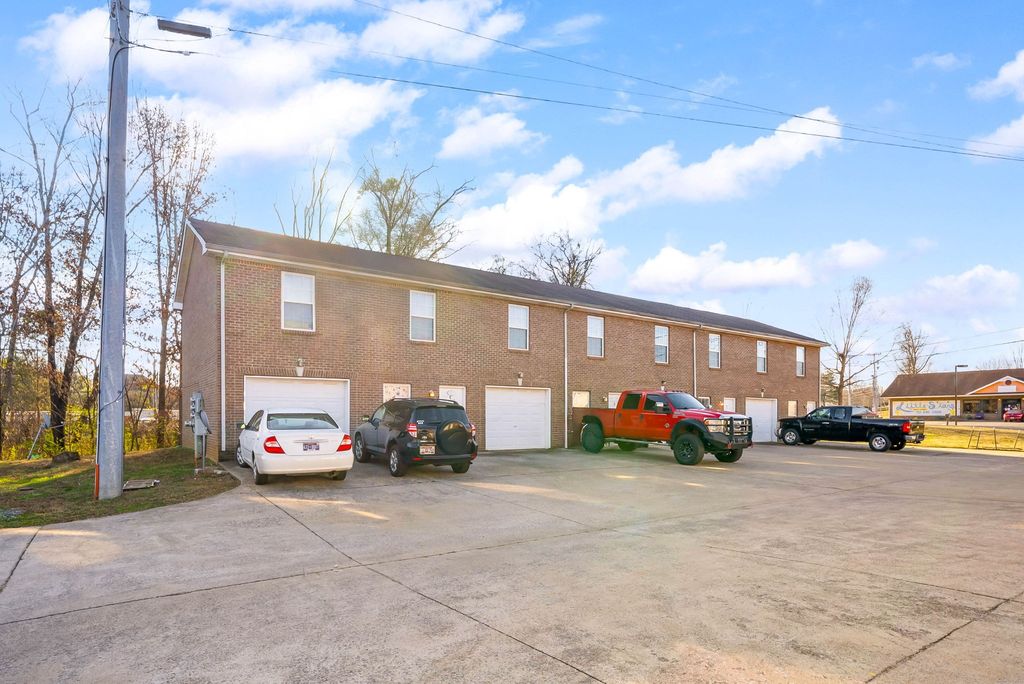 535 Lafayette Rd, Clarksville, TN 37042