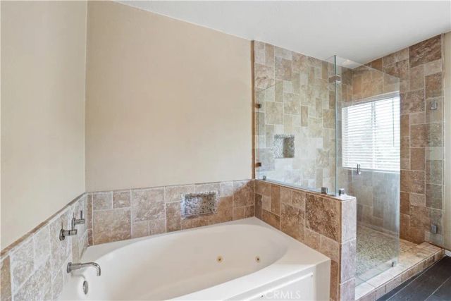 4313 Van Nuys Boulevard 203, Sherman Oaks, CA 91403
