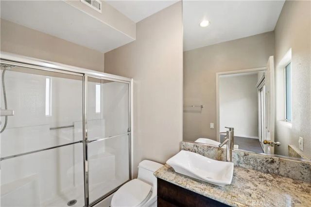 4313 Van Nuys Boulevard 203, Sherman Oaks, CA 91403