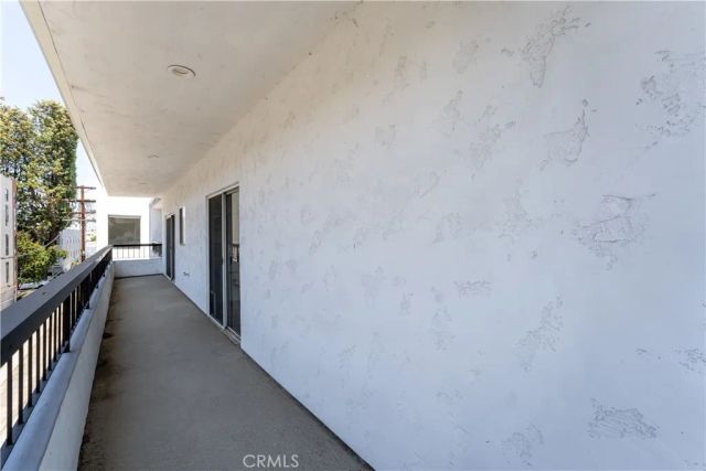 4313 Van Nuys Boulevard 203, Sherman Oaks, CA 91403