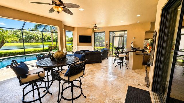 2519 VACCARO DRIVE, Sarasota, FL 34231
