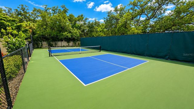 2519 VACCARO DRIVE, Sarasota, FL 34231