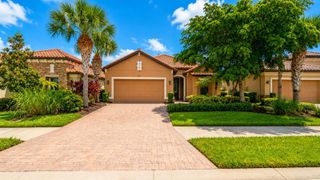 2519 VACCARO DRIVE, Sarasota, FL 34231