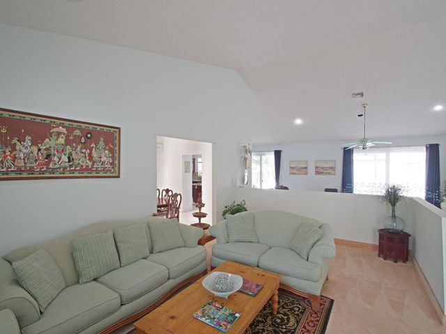 6300 NW 60th Way, Parkland, FL 33067