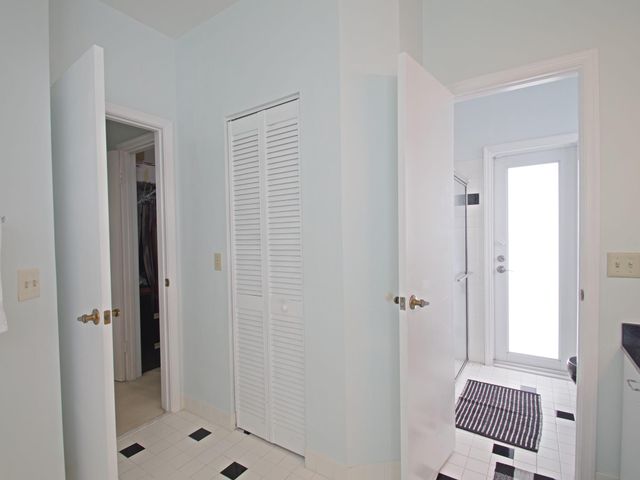 6300 NW 60th Way, Parkland, FL 33067