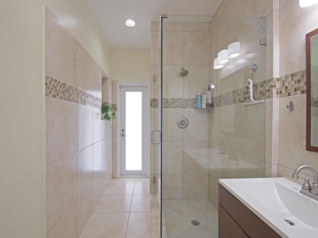 6300 NW 60th Way, Parkland, FL 33067