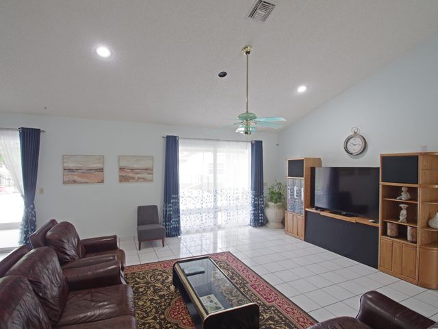 6300 NW 60th Way, Parkland, FL 33067