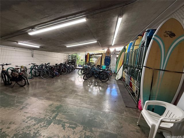 2421 Tusitala Street 1902, Honolulu, HI 96815