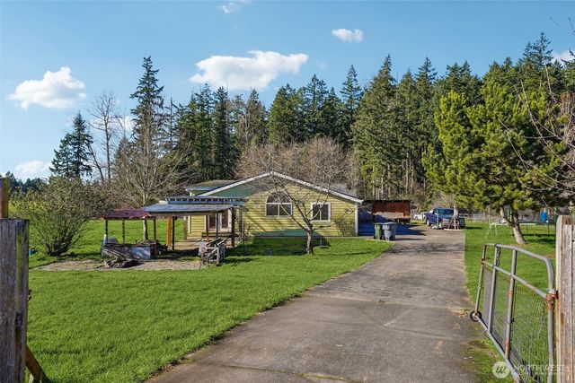308 295th Street S, Roy, WA 98580