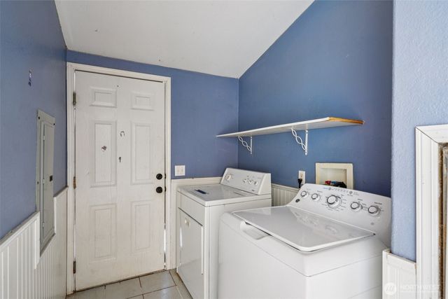 308 295th Street S, Roy, WA 98580