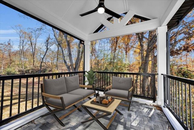 128 Lyman Avenue, Duncan, SC 29334