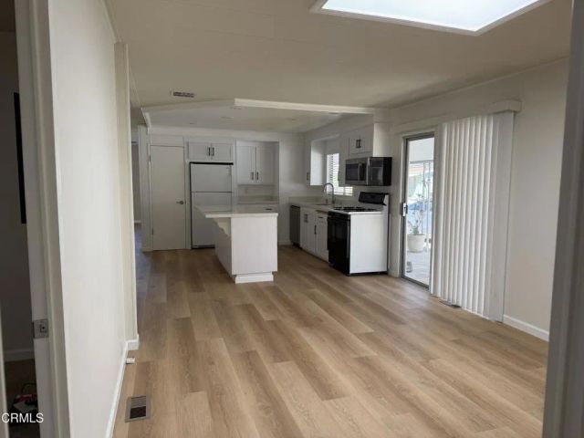 36 Irena Avenue 133, Camarillo, CA 93012