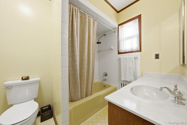 24 Cooper Street, Yonkers, NY 10704