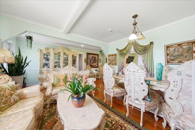 2594 Schurz Avenue, Bronx, NY 10465