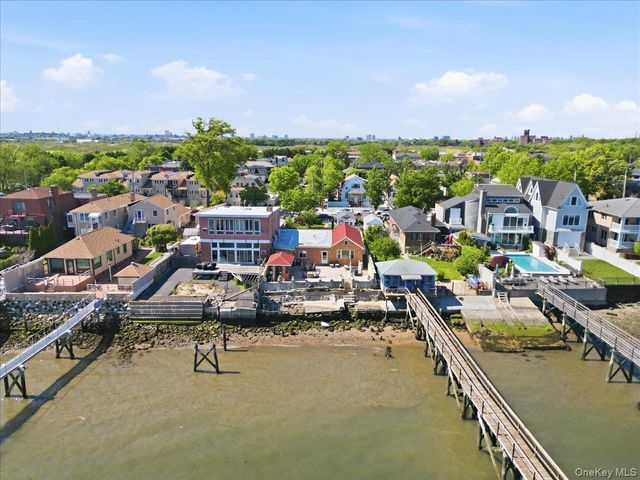 2594 Schurz Avenue, Bronx, NY 10465