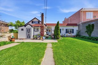 2594 Schurz Avenue, Bronx, NY 10465