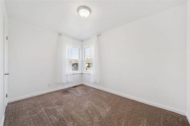 695 Park Ave, Mt Pleasant Twp, PA 15666